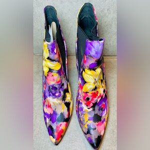ShoeDazzle Colorful Spring Devlin Floral Heels Size 10